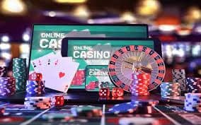 998bet Live Casino và Slot Online
